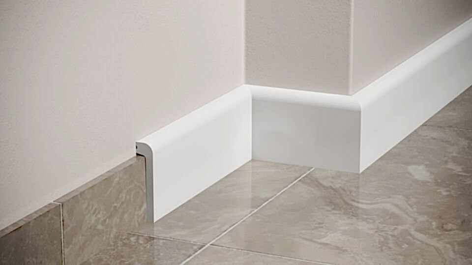 AS 007  Boyanabilir Süpürgelik